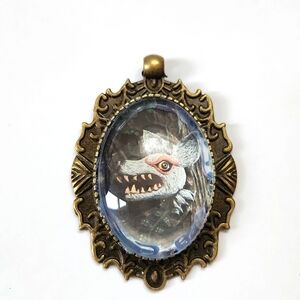 Unique antique artsy pendant
